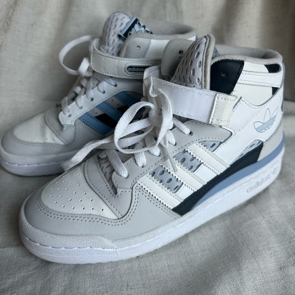 Adidas Forum Mid hightop gray and blue. Size 5.5 kids.